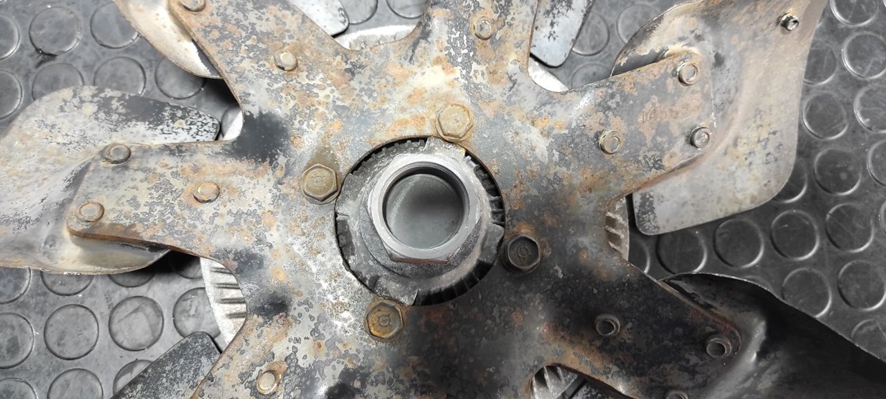 VENTILADOR VISCOSO MOTOR CHRYSLER JEEP CHEROKEE (XJ) - vista 3