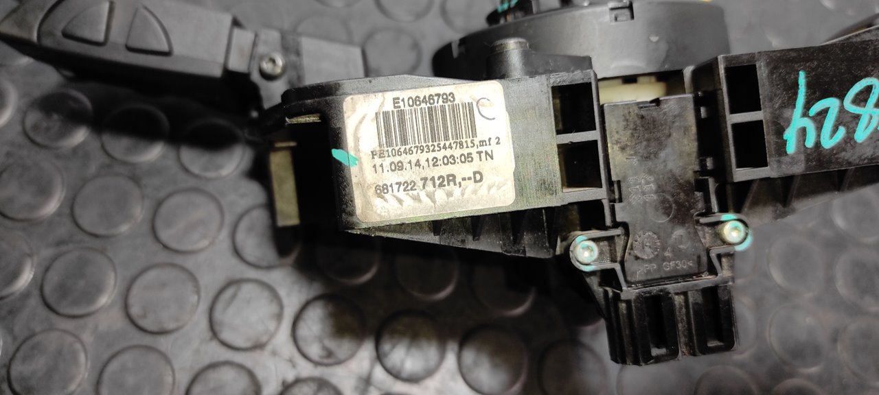 MANDO MULTIFUNCION DACIA SANDERO - vista 9