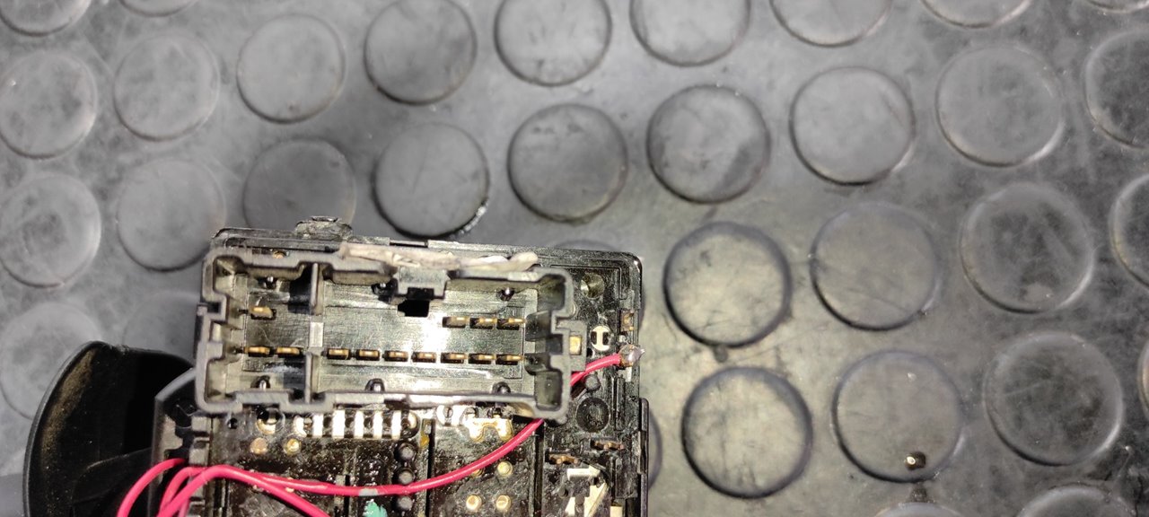 MANDO LIMPIA DACIA SANDERO - vista 4