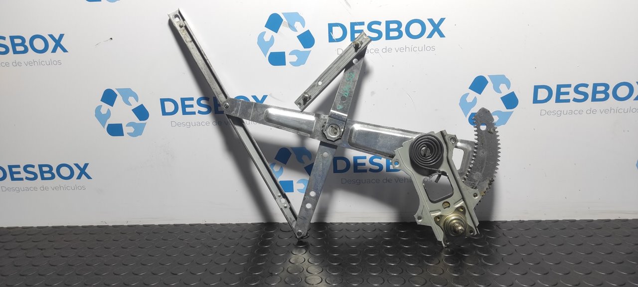 ELEVALUNAS DELANTERO DERECHO NISSAN CABSTAR