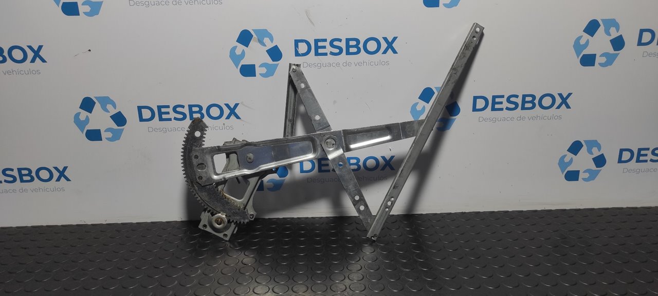 ELEVALUNAS DELANTERO DERECHO NISSAN CABSTAR - vista 3