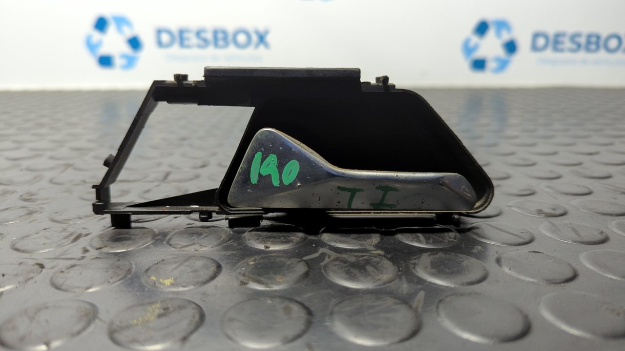 MANETA INTERIOR TRASERA IZQUIERDA MERCEDES CLASE E (W124)