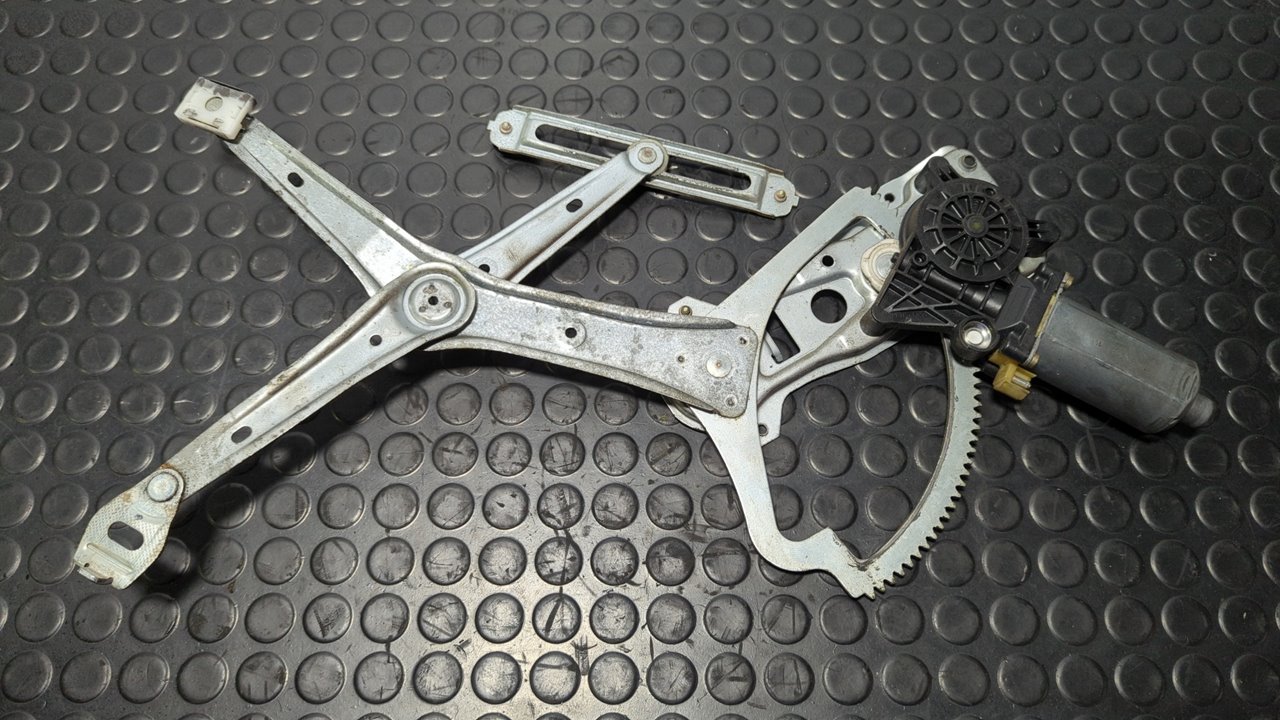 ELEVALUNAS DELANTERO DERECHO MERCEDES-BENZ CLASE C (W202) BERLINA - vista 3