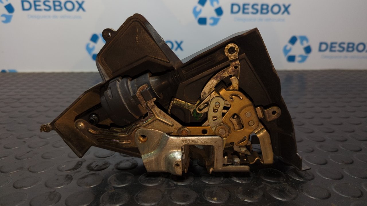 CERRADURA PUERTA TRASERA DERECHA MERCEDES CLASE E (W210) - vista 4