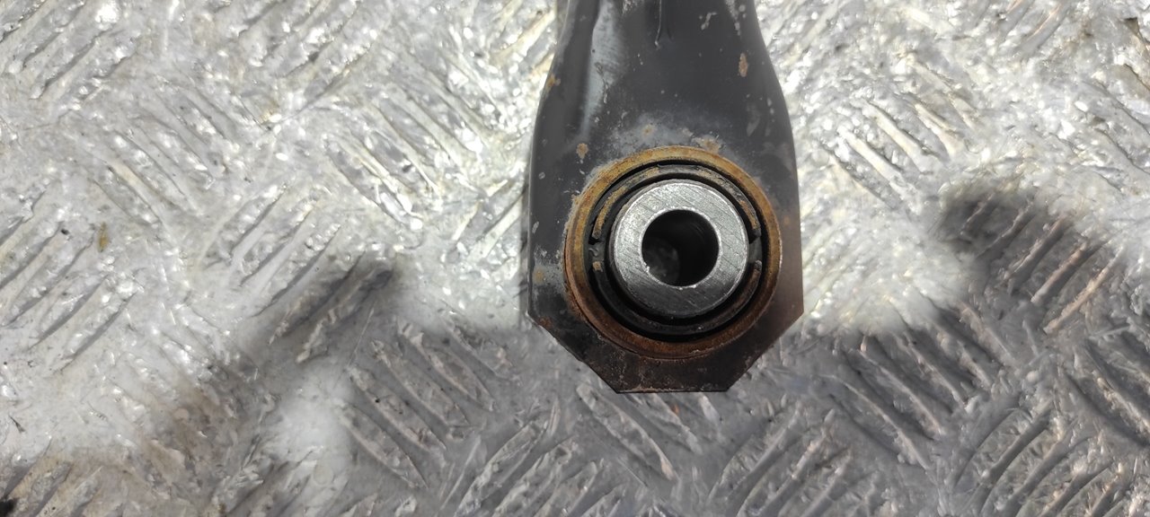 SOPORTE BRAZO SUSPENSION TRASERO DERECHO LAND ROVER FREELANDER (LR2) - vista 3