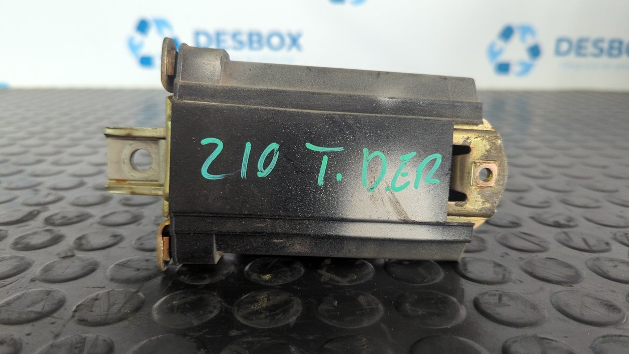 RETENEDOR PUERTA DERECHA MERCEDES CLASE E (W210)