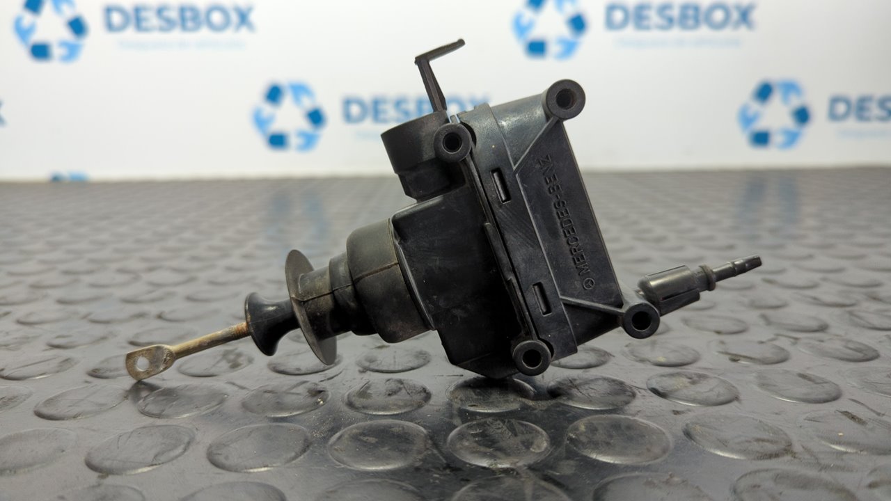 MOTOR CIERRE CENTRALIZADO DELANTERO DERECHO MERCEDES CLASE C (W201)