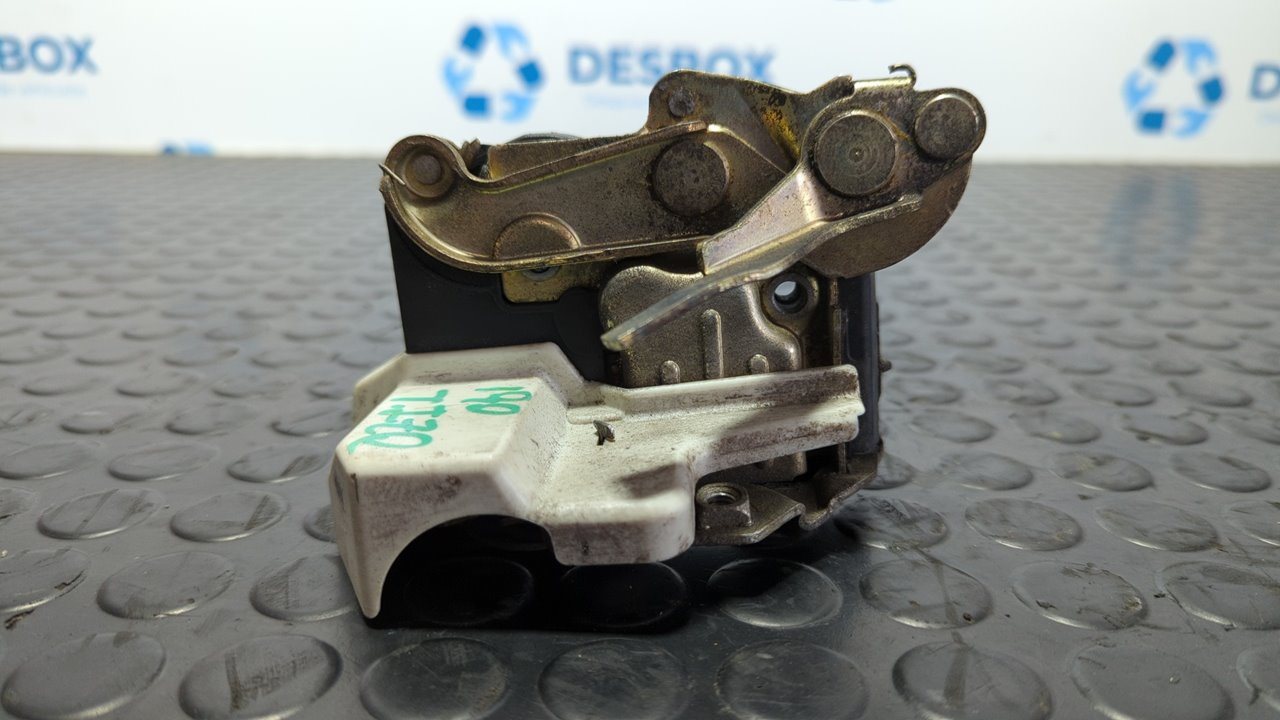 CERRADURA PUERTA TRASERA IZQUIERDA MERCEDES CLASE C (W201) - vista 2