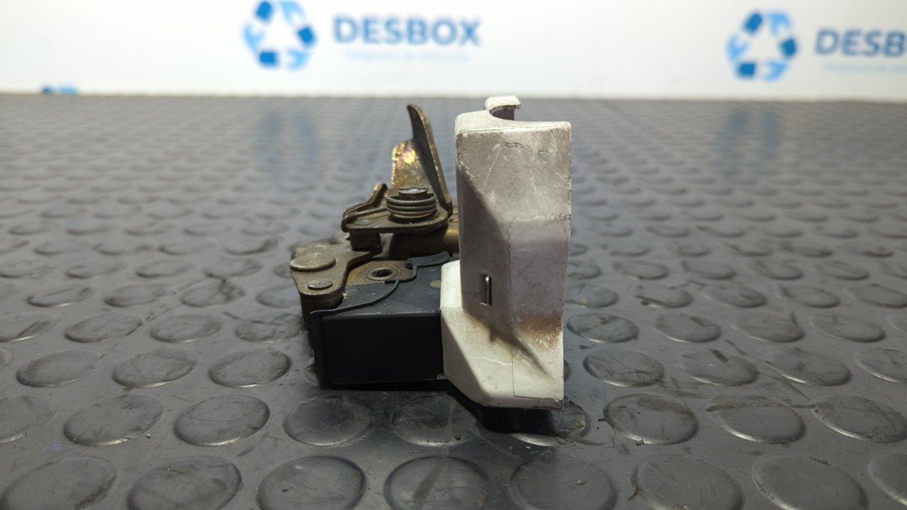 CERRADURA PUERTA TRASERA IZQUIERDA MERCEDES CLASE E (W124) - vista 6