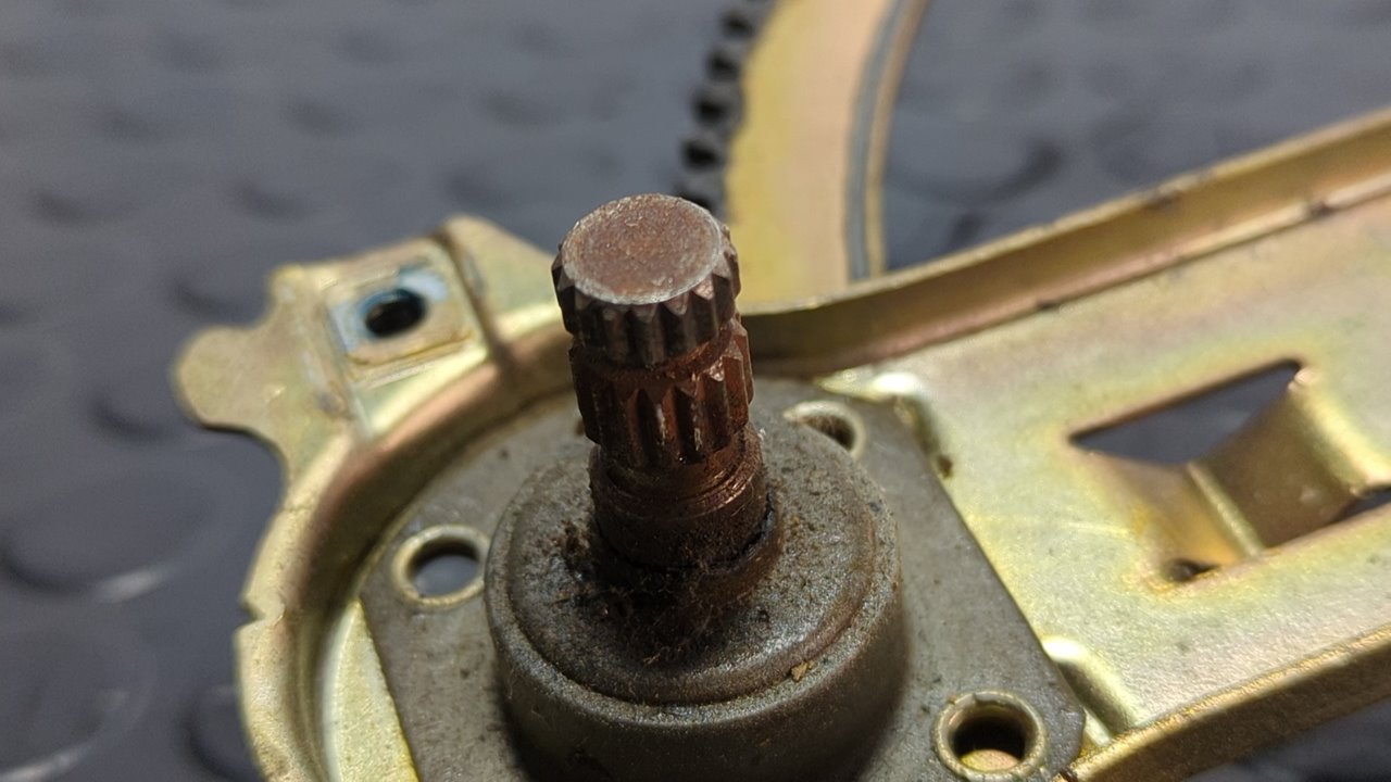 ELEVALUNAS DELANTERO DERECHO MERCEDES CLASE C (W201) - vista 3