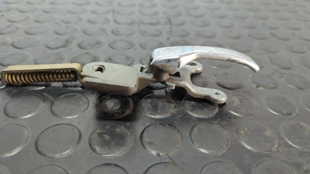 MANETA INTERIOR TRASERA DERECHA MERCEDES CLASE E (W114/W115) - vista 4