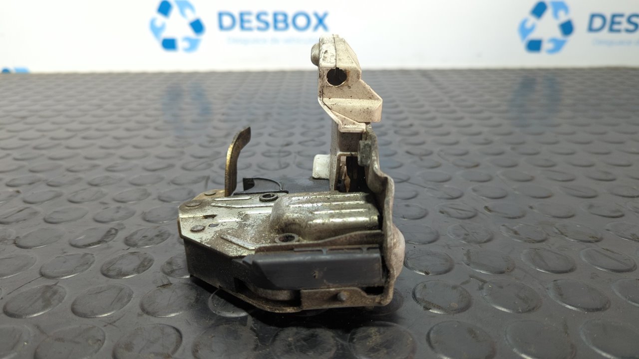 CERRADURA PUERTA DELANTERA DERECHA MERCEDES CLASE C (W201) - vista 3