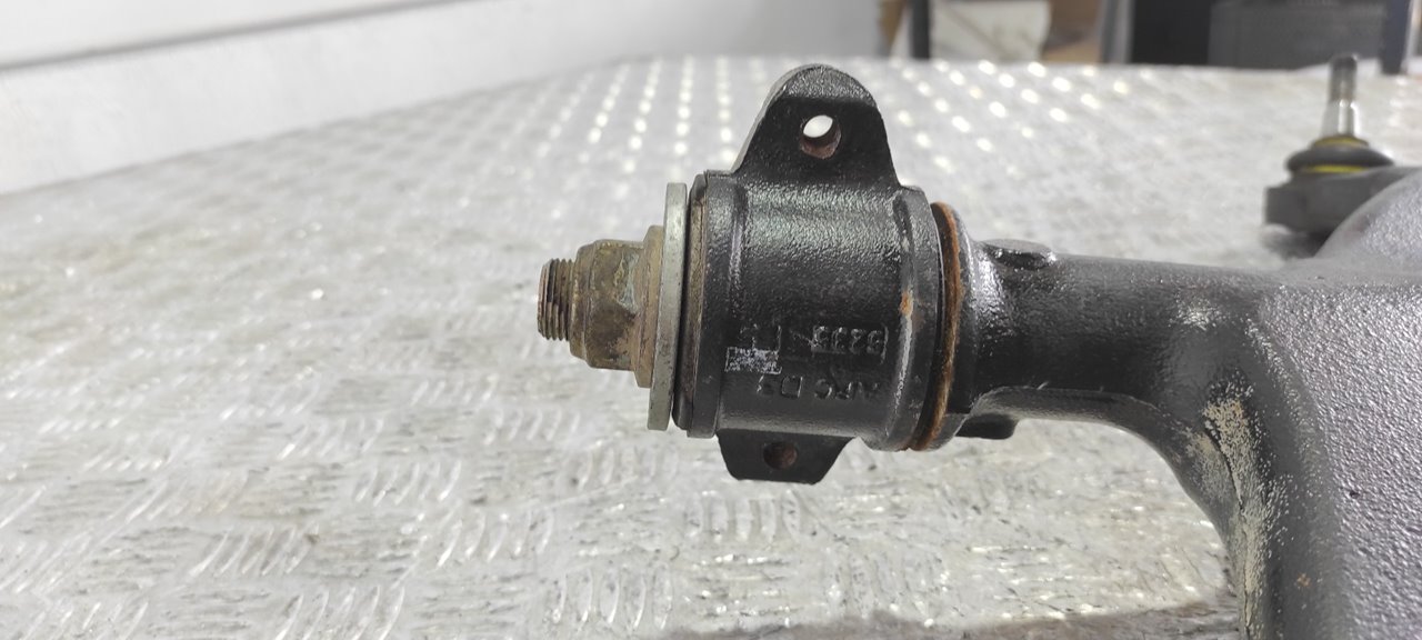 BRAZO DERECHO SUPERIOR DELANTERO NISSAN INTERSTAR MOD. 04 (X70) - vista 4