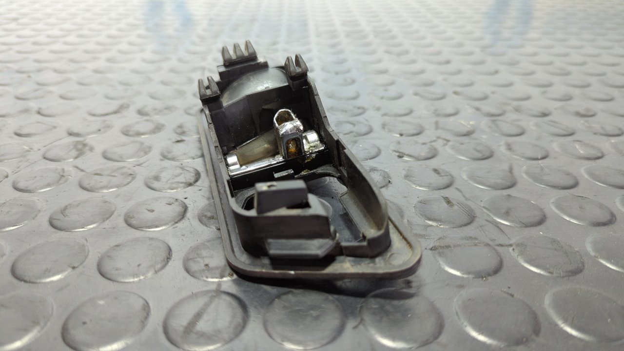 MANETA DELANTERA DERECHA MERCEDES-BENZ CLASE C (W201) - vista 3