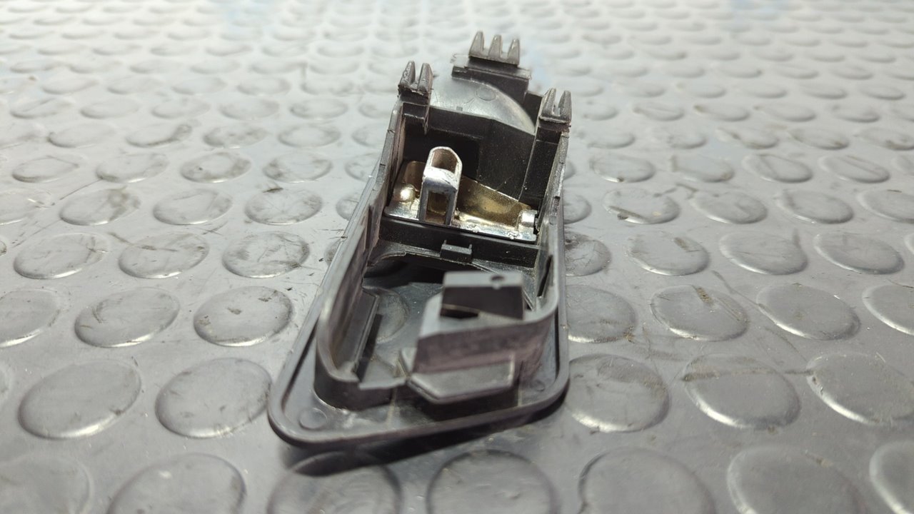 MANETA INTERIOR DELANTERA IZQUIERDA MERCEDES CLASE C (W201) - vista 4