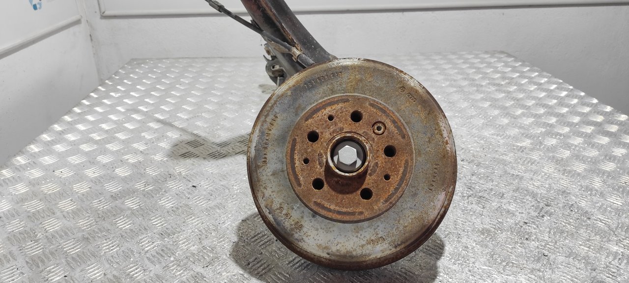 MANGUETA TRASERA DERECHA VOLKSWAGEN T4 TRANSPORTER/FURGONETA (MOD. 1991) - vista 4