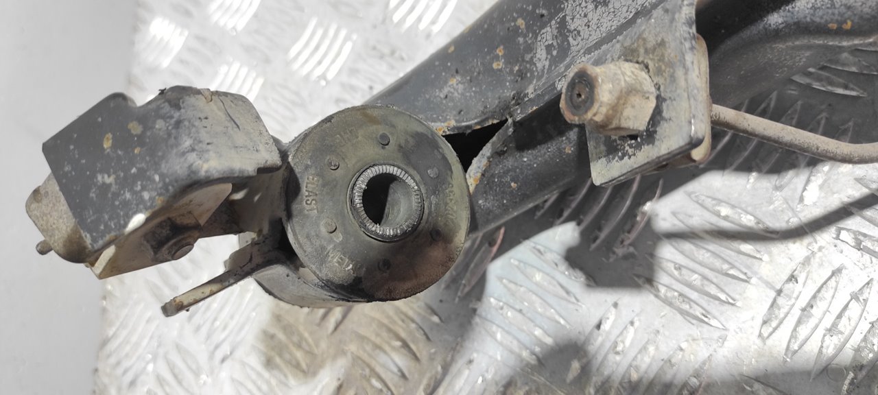 MANGUETA TRASERA DERECHA VOLKSWAGEN T4 TRANSPORTER/FURGONETA (MOD. 1991) - vista 2