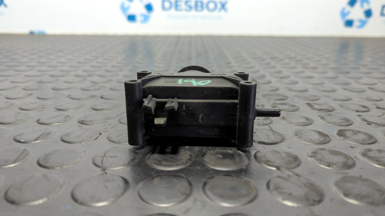 MOTOR CIERRE CENTRALIZADO TRASERO IZQUIERDO MERCEDES CLASE C (W201) - vista 4