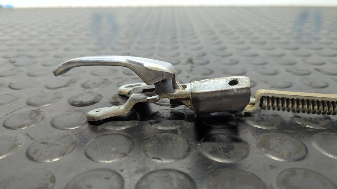 MANETA INTERIOR TRASERA IZQUIERDA MERCEDES CLASE E (W114/W115) - vista 3