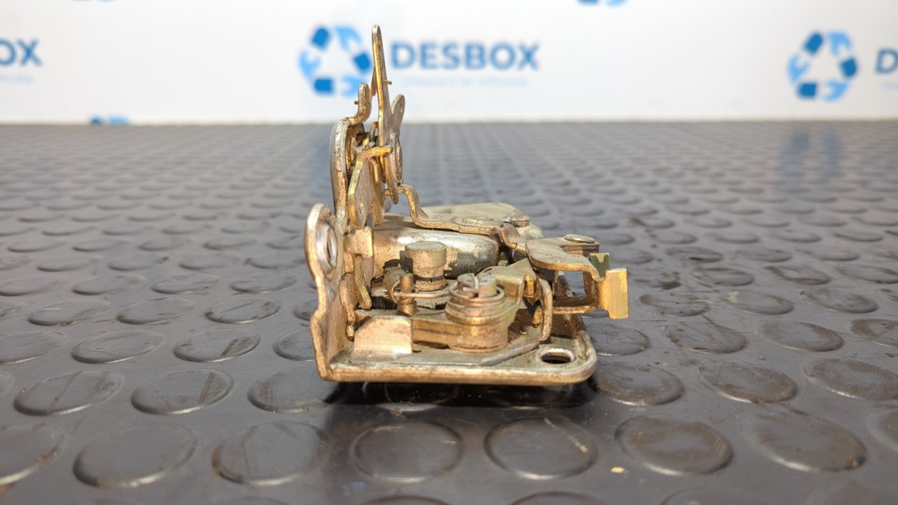 CERRADURA PUERTA TRASERA IZQUIERDA MERCEDES CLASE E (W123) - vista 5