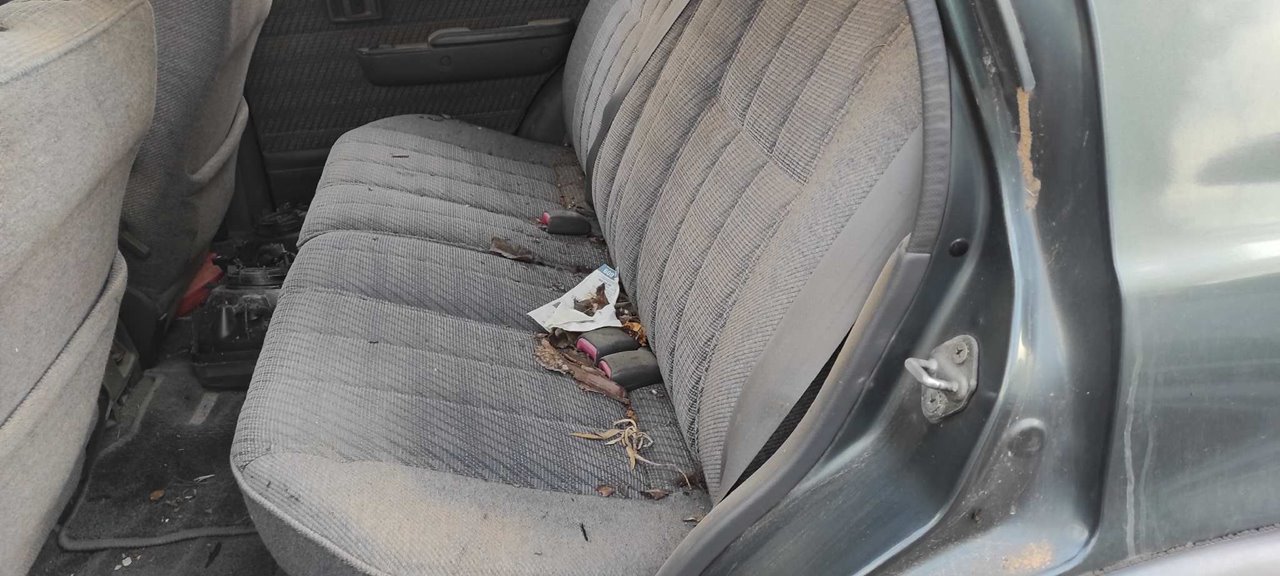 JUEGO ASIENTOS COMPLETO TOYOTA HILUX (KUN) - vista 2