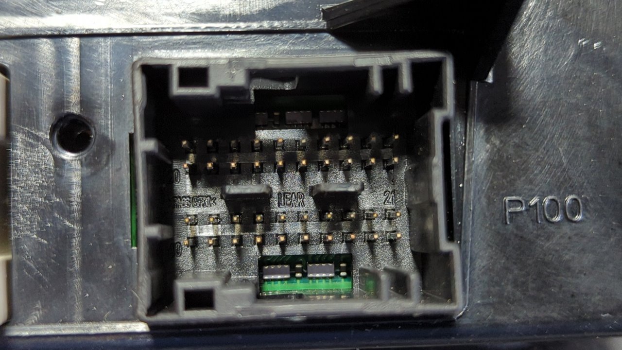 CAJA RELES / FUSIBLES RENAULT ESPACE / GRAND ESPACE (JE0) - vista 3