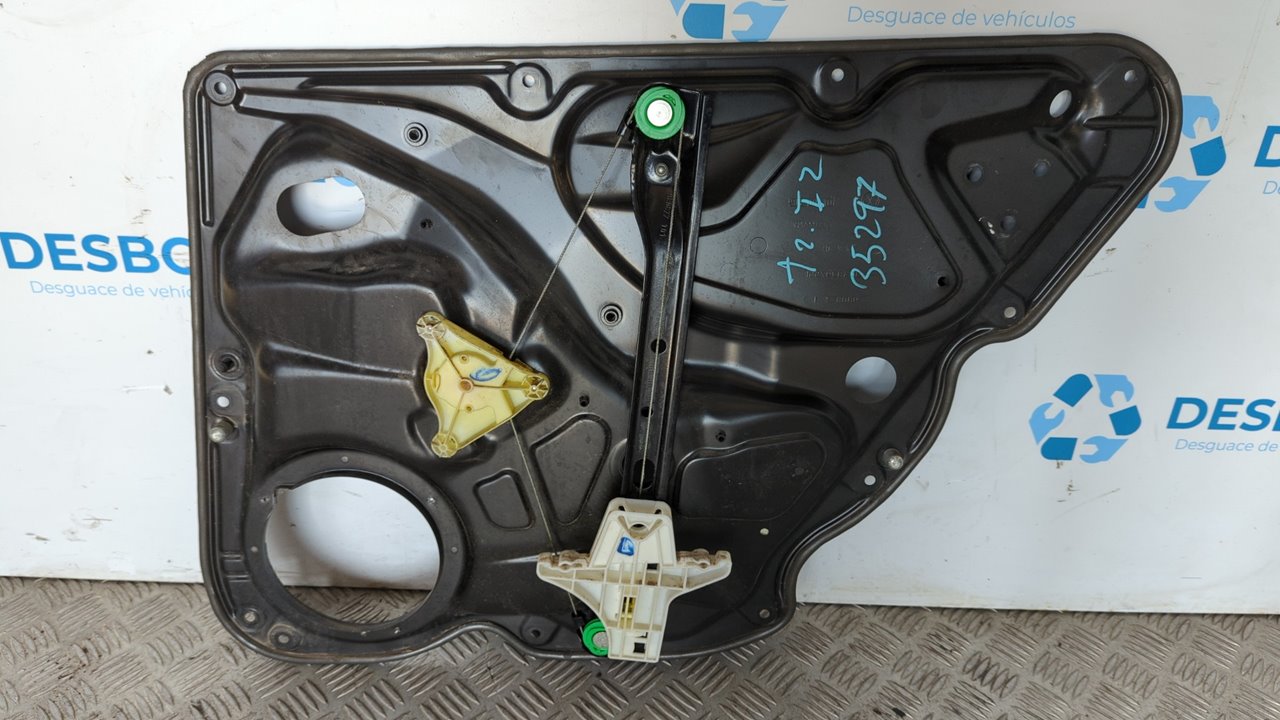 ELEVALUNAS TRASERO IZQUIERDO VOLKSWAGEN PASSAT BERLINA (3C2)