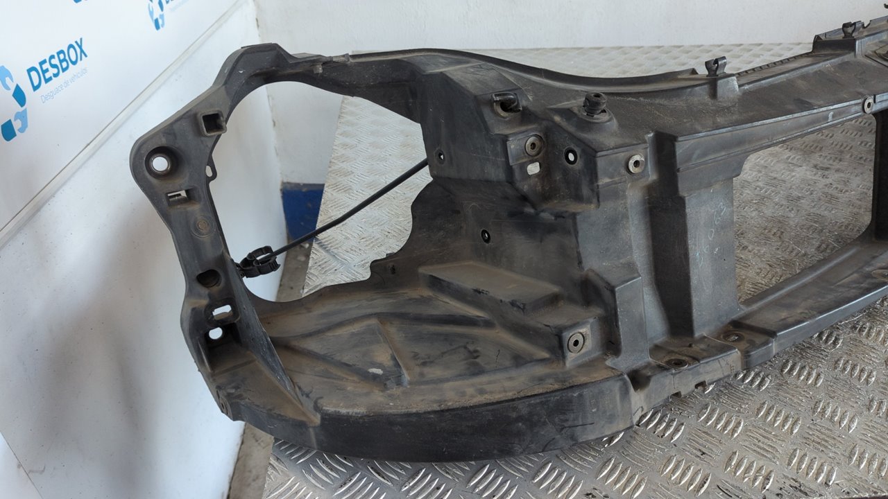 PANEL FRONTAL NISSAN INTERSTAR MOD. 04 (X70) - vista 10