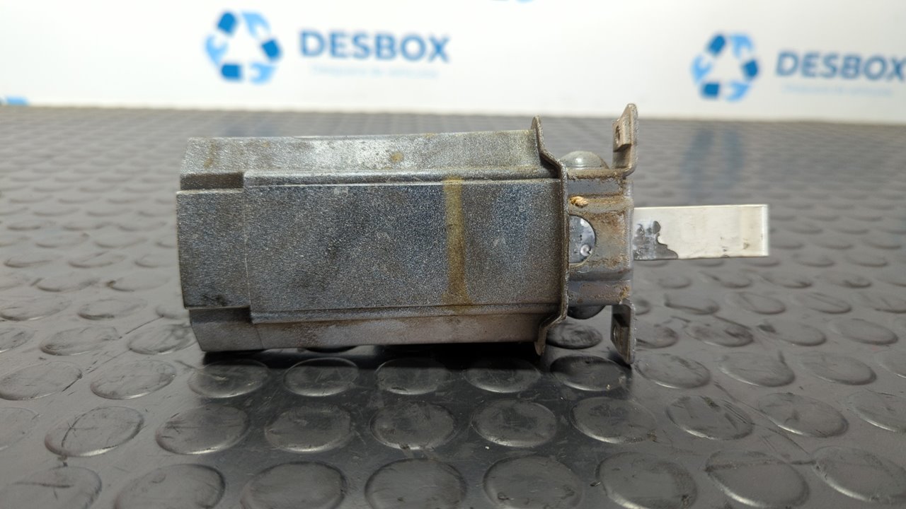 RETENEDOR PUERTA IZQUIERDA  MERCEDES-BENZ CLASE C (W201) BERLINA - vista 2