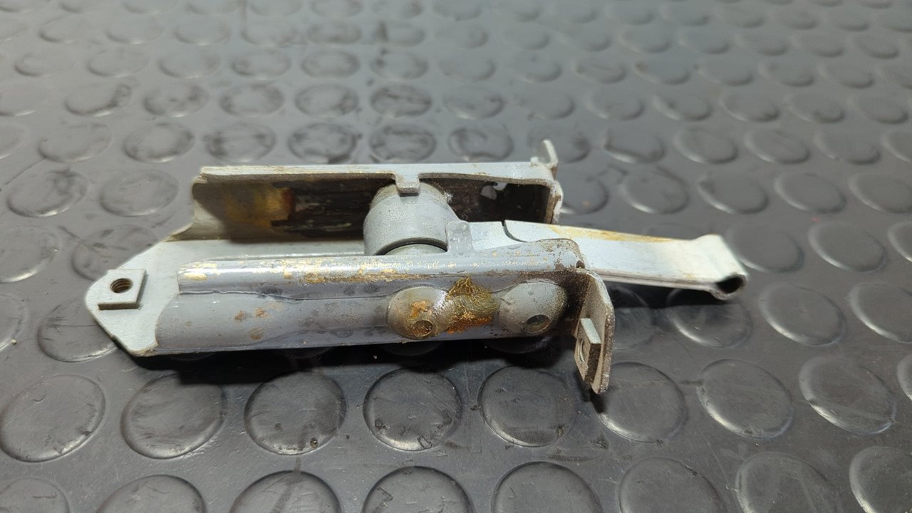 RETENEDOR PUERTA IZQUIERDA  MERCEDES-BENZ CLASE C (W201) BERLINA - vista 5