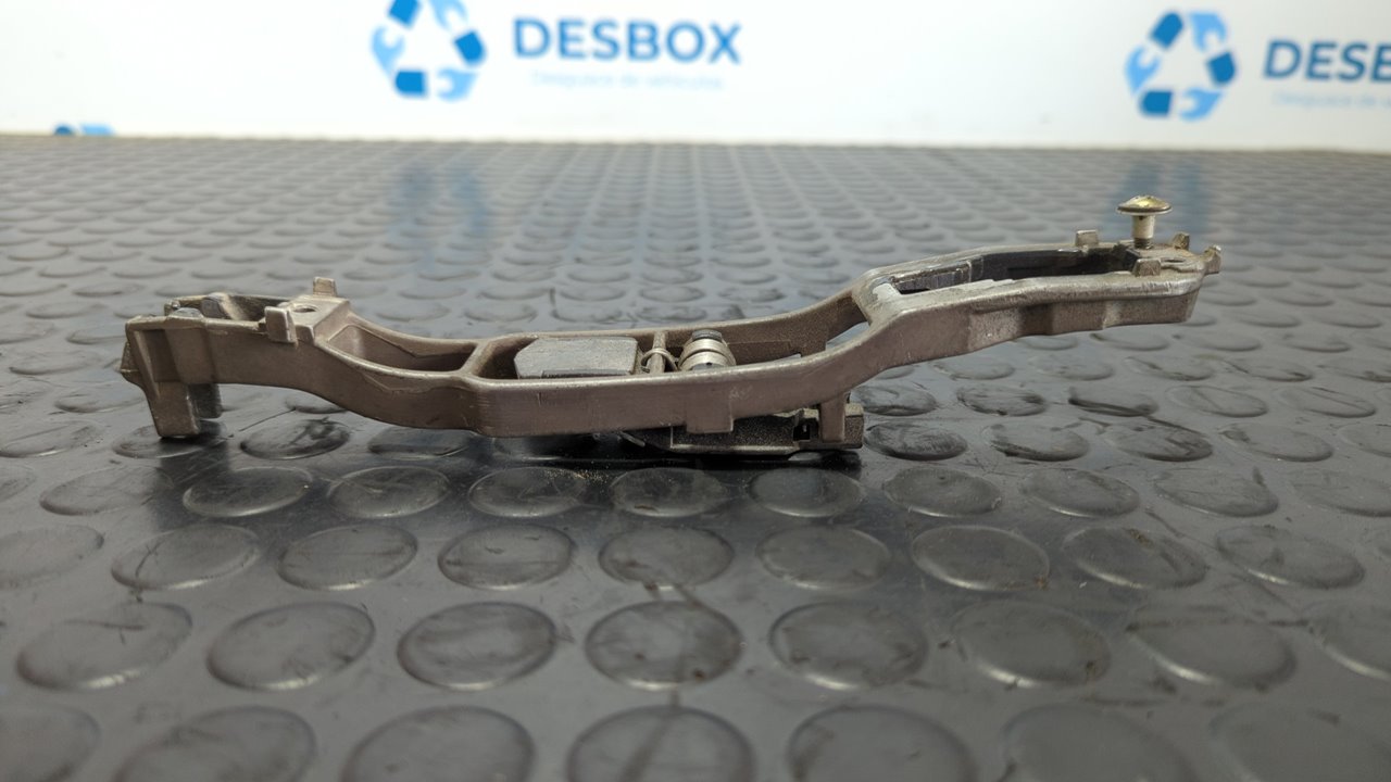 SOPORTE MANETA DELANTERA IZQUIERDA MERCEDES CLASE E (W124) - vista 5