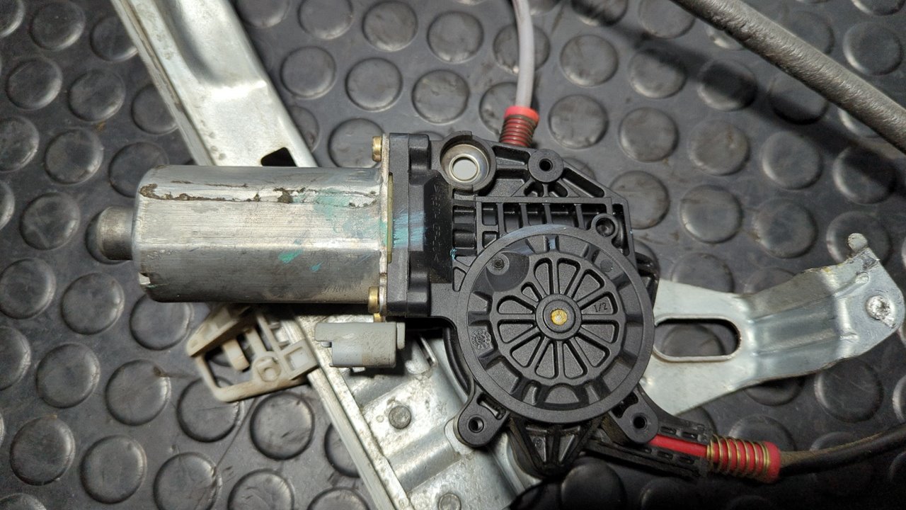 ELEVALUNAS DELANTERO IZQUIERDO PEUGEOT 206 BERLINA - vista 7