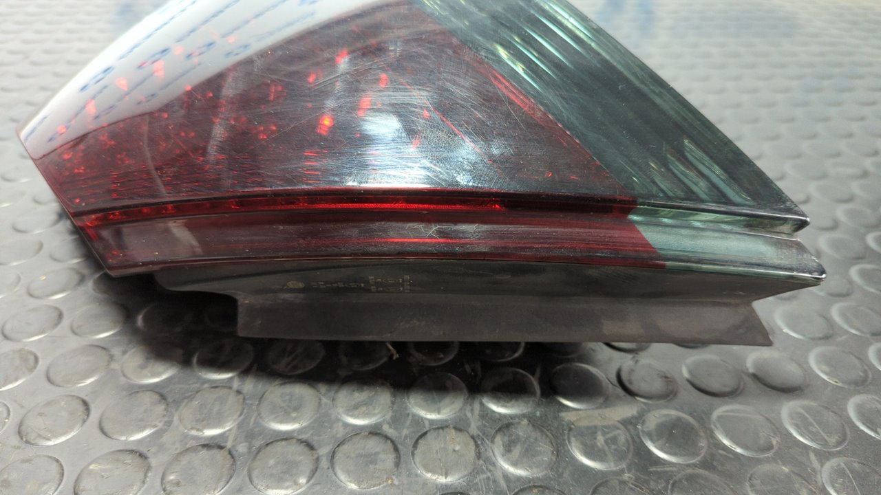 PILOTO TRASERO DERECHO BMW SERIE 7 (E65/E66) - vista 3