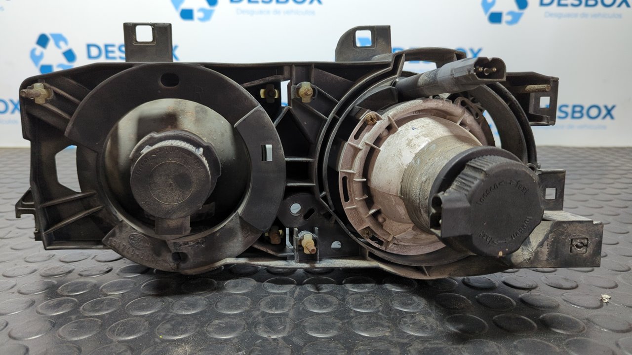 FARO DERECHO BMW SERIE 5 BERLINA (E34) - vista 2