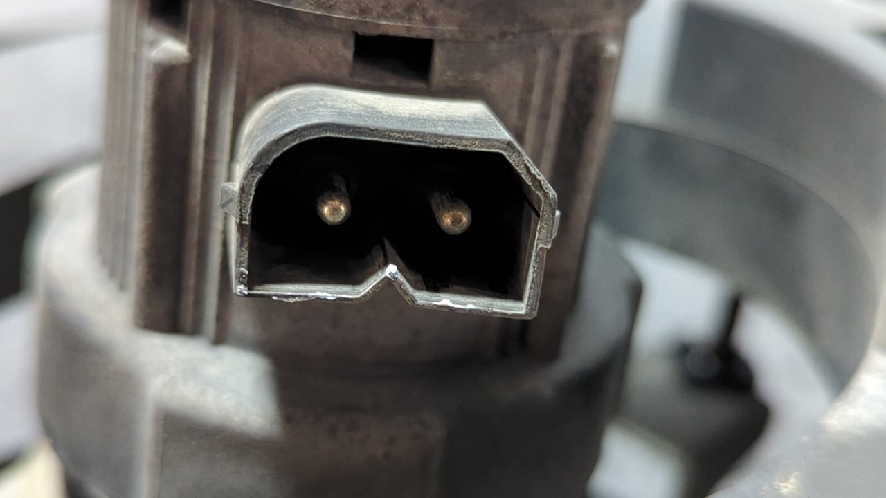 FARO DERECHO BMW SERIE 5 BERLINA (E34) - vista 11