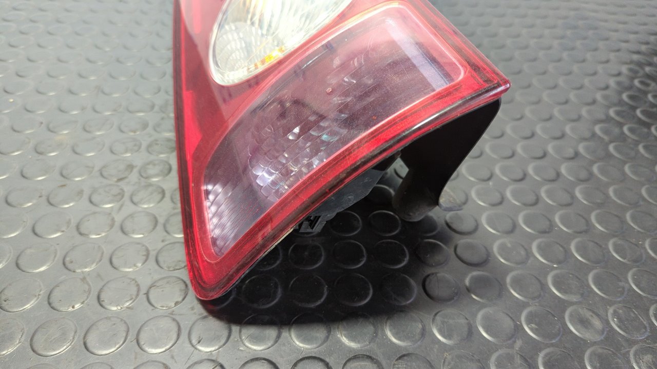 PILOTO TRASERO IZQUIERDO RENAULT ESPACE IV (JK0) - vista 2