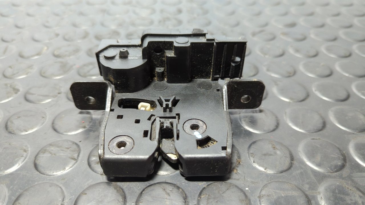 CERRADURA MALETERO / PORTON NISSAN QASHQAI (J10)