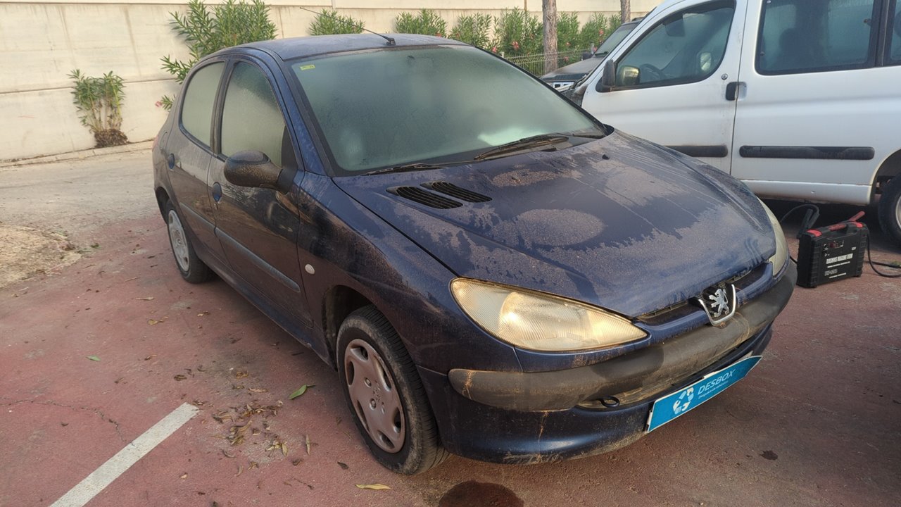 PEUGEOT 206 BERLINA