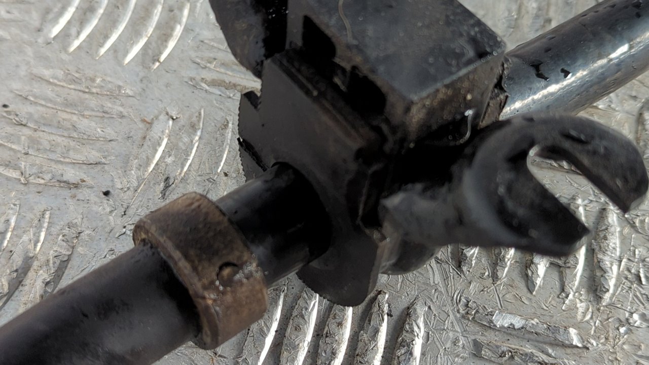 BARRA ESTABILIZADORA DELANTERA NISSAN QASHQAI (J10) - vista 8