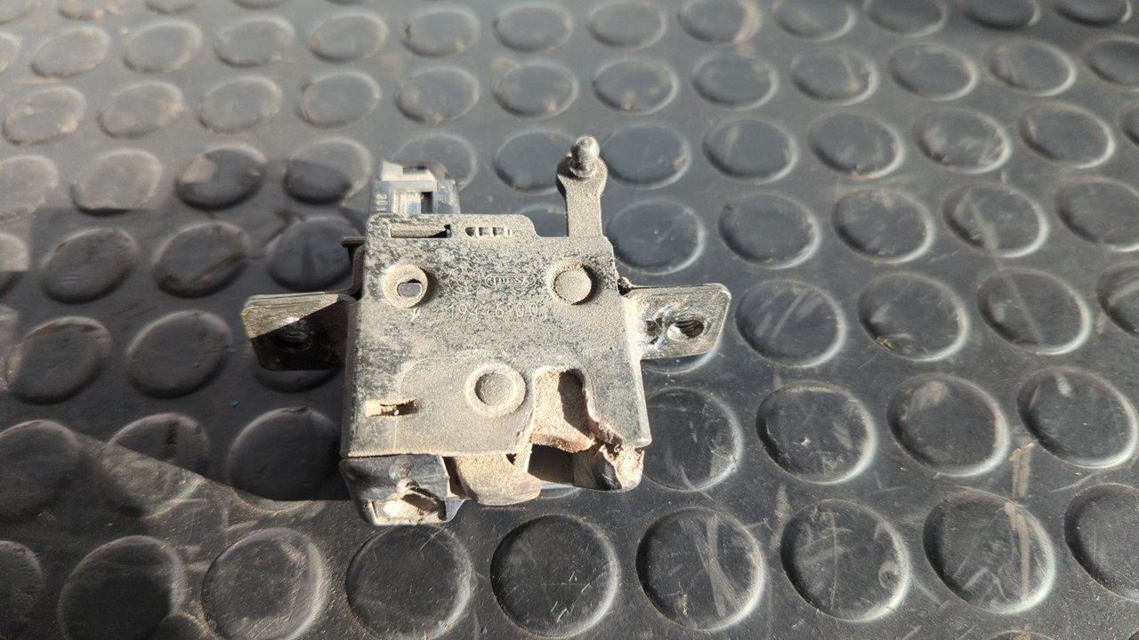 CERRADURA MALETERO / PORTON BMW SERIE 5 BERLINA (E39)