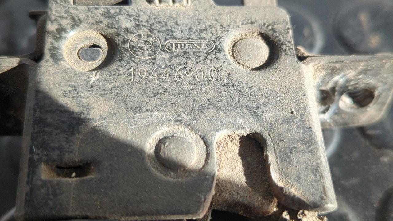 CERRADURA MALETERO / PORTON BMW SERIE 5 BERLINA (E39) - vista 7