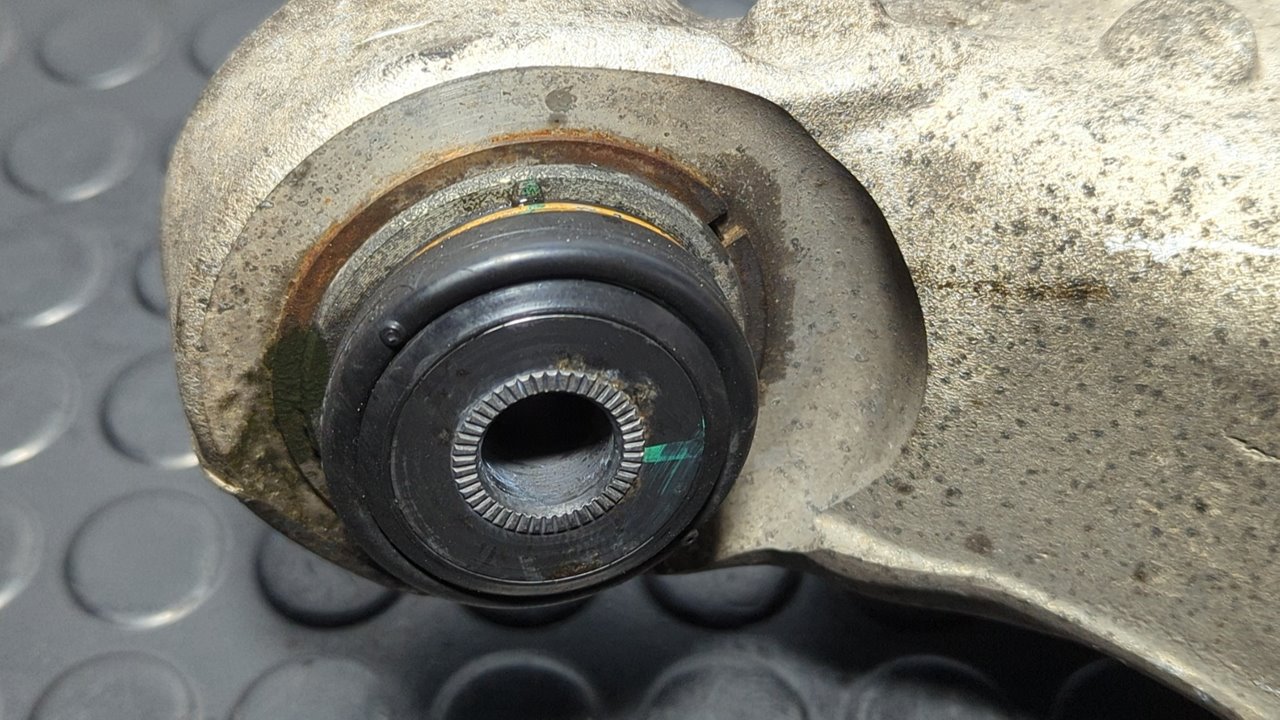 BRAZO IZQUIERDO INFERIOR TRASERO LAND ROVER RANGE ROVER SPORT - vista 2