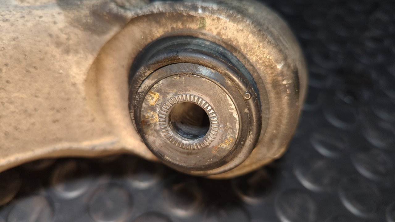 BRAZO DERECHO INFERIOR TRASERO  LAND ROVER RANGE ROVER SPORT - vista 10