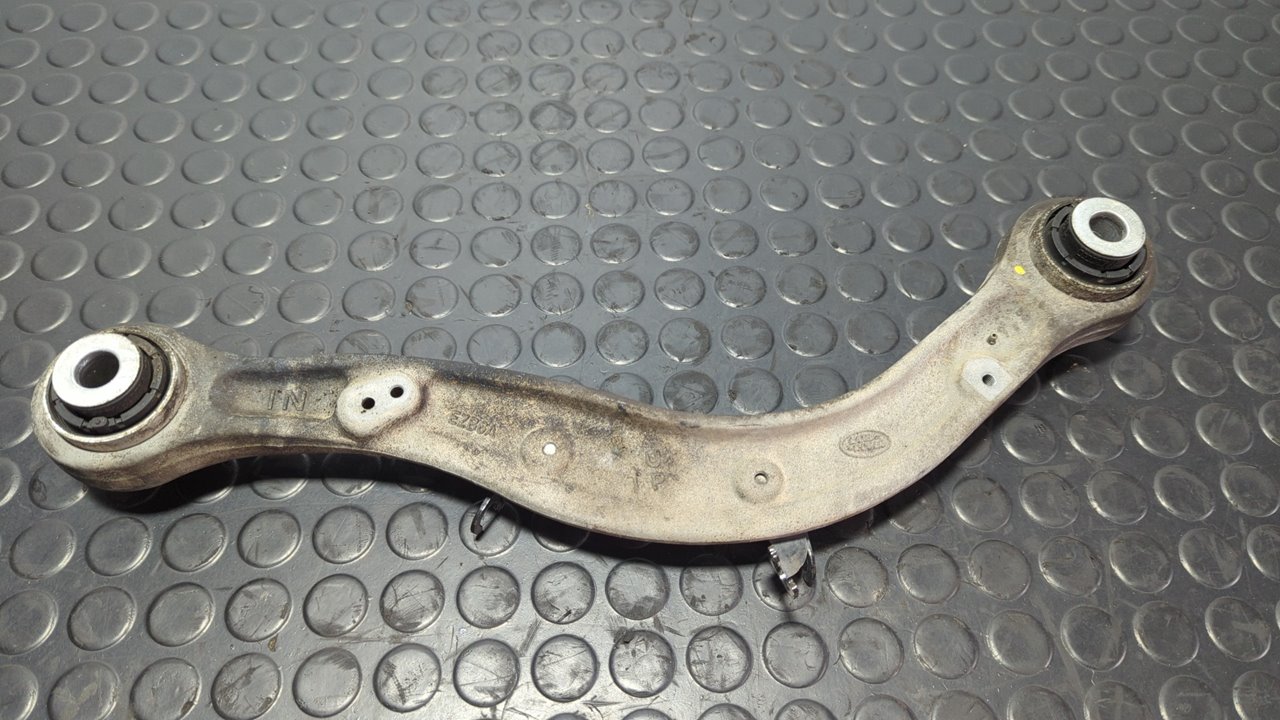 BRAZO DERECHO INFERIOR TRASERO LAND ROVER RANGE ROVER SPORT