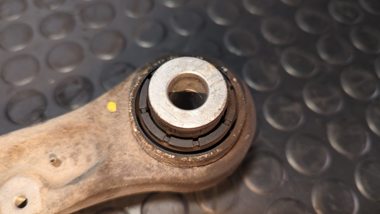 BRAZO DERECHO INFERIOR TRASERO  LAND ROVER RANGE ROVER SPORT - vista 8