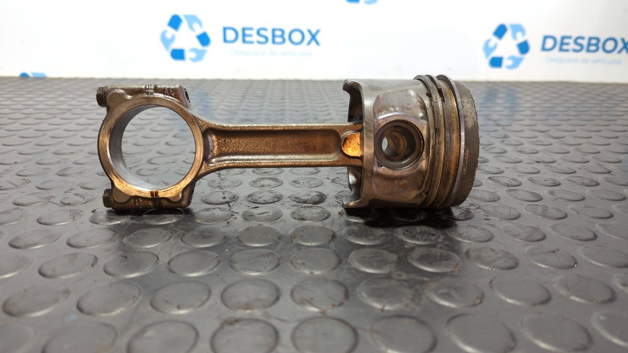 PISTON NISSAN QASHQAI (J10)