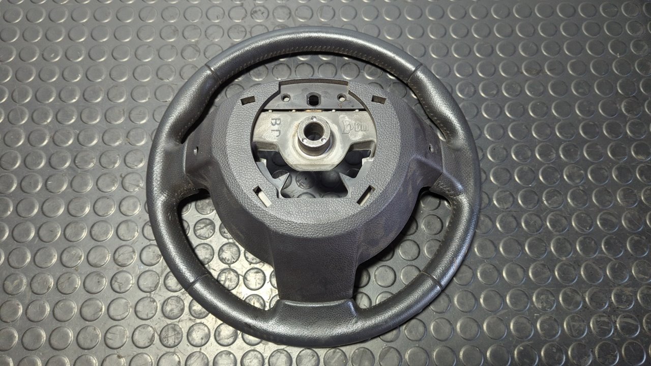 VOLANTE NISSAN QASHQAI (J10) - vista 7