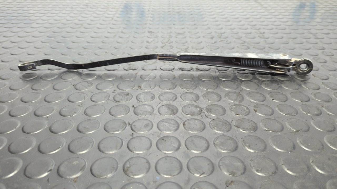 BRAZO LIMPIA TRASERO VOLKSWAGEN CORRADO (509) - vista 3