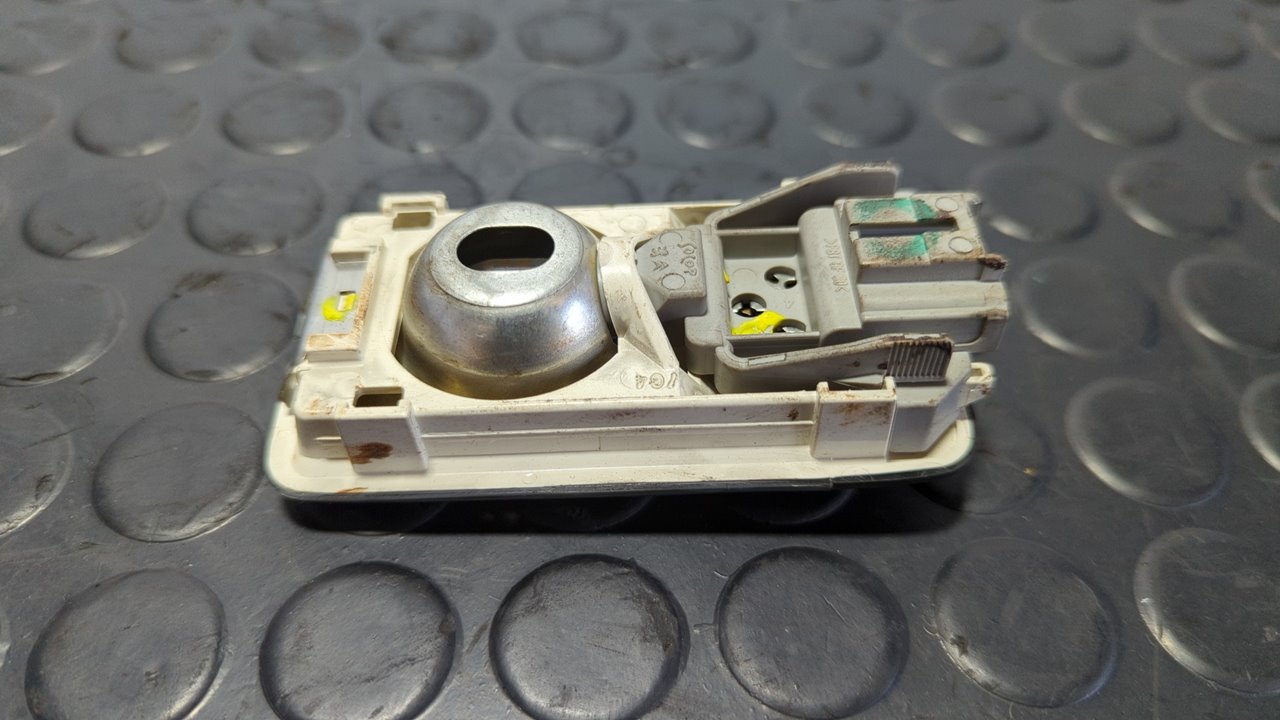 LUZ INTERIOR PEUGEOT 206 BERLINA - vista 3