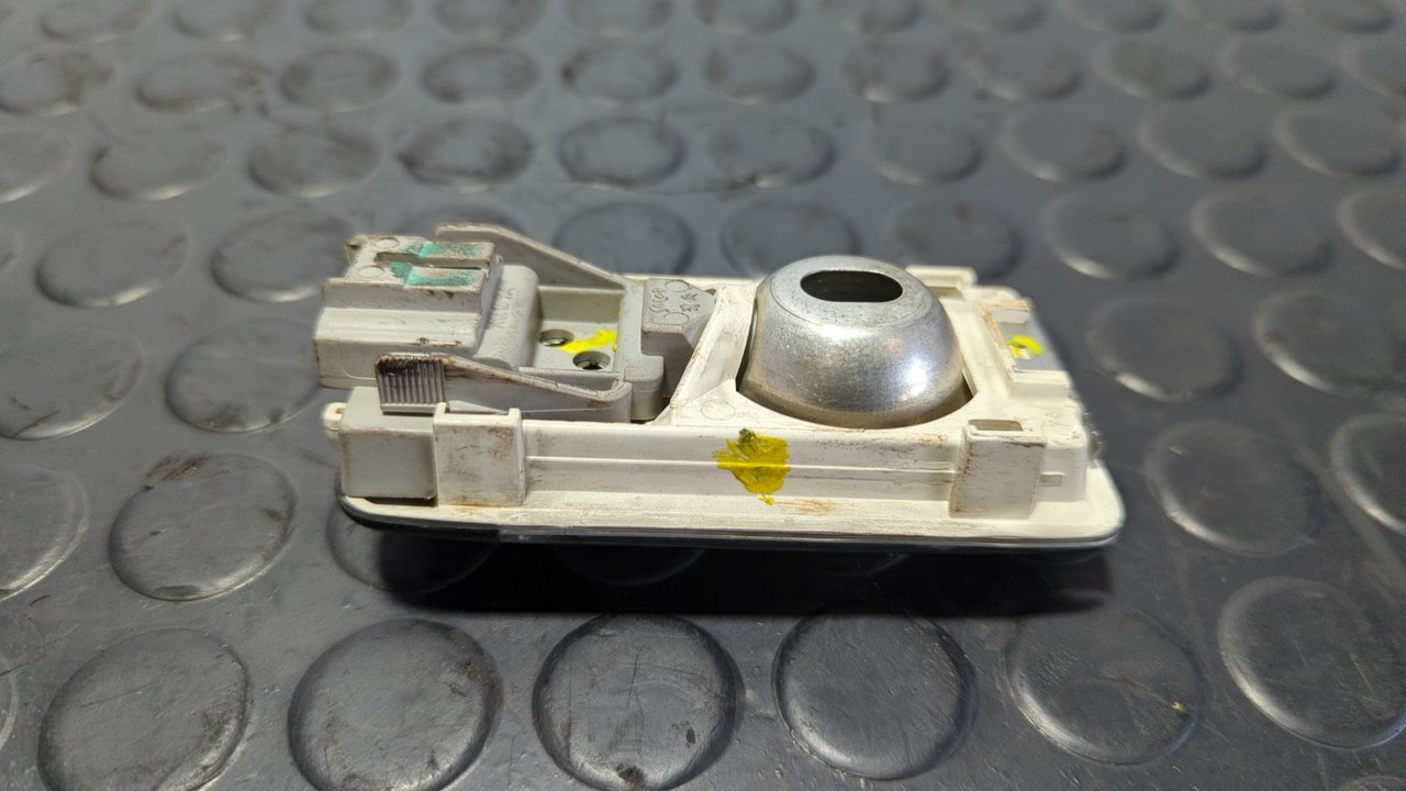 LUZ INTERIOR PEUGEOT 206 BERLINA - vista 6